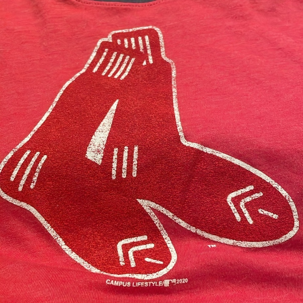 MLB Genuine Merchandise Red Raglan Tee - Picture 4 of 4